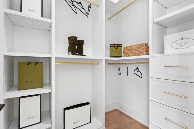 1602 Janak Garden Lane, Houston, TX 77055