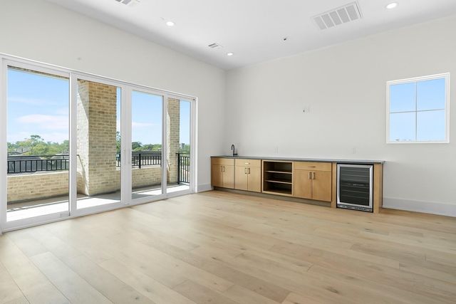 1602 Janak Garden Lane, Houston, TX 77055