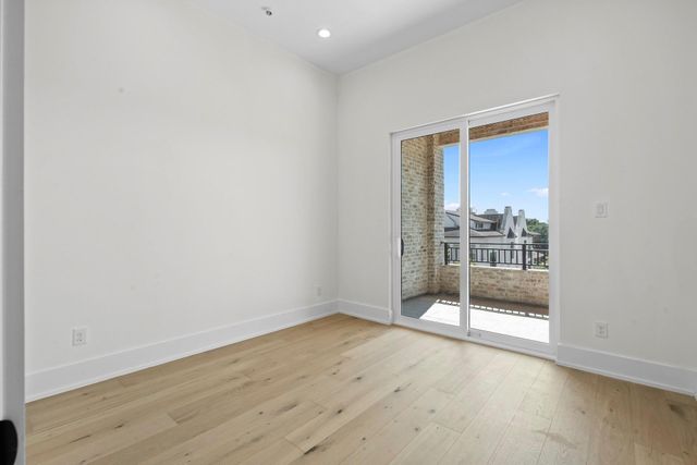 1602 Janak Garden Lane, Houston, TX 77055