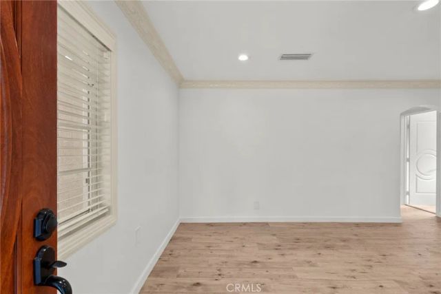 18621 Bryant, Northridge, CA 91324