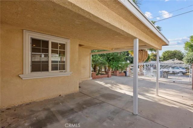 18621 Bryant, Northridge, CA 91324