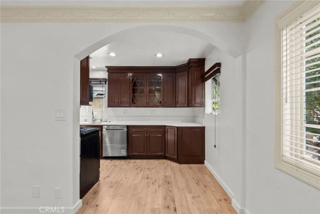 18621 Bryant, Northridge, CA 91324