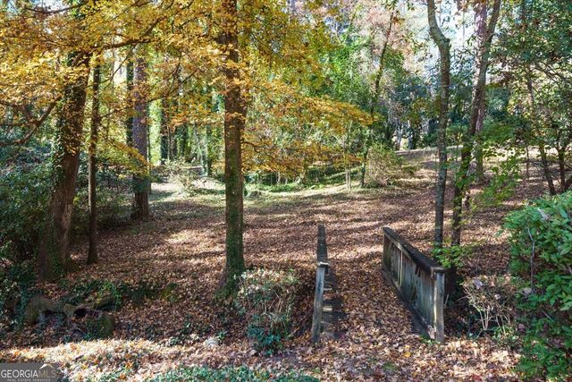 2783 S Hillandale Circle, Macon, GA 31204