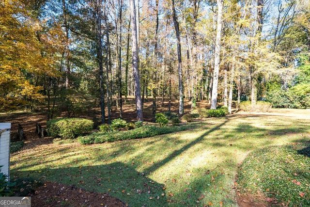 2783 S Hillandale Circle, Macon, GA 31204