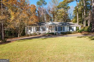 2783 S Hillandale Circle, Macon, GA 31204