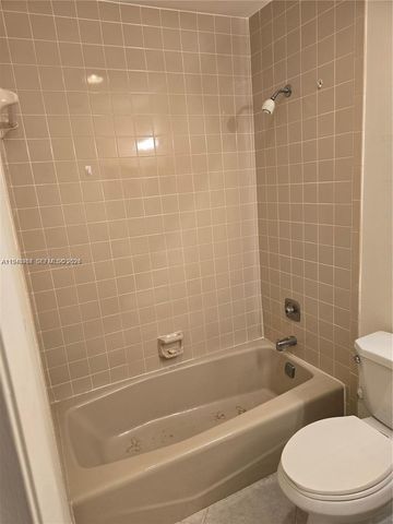 2908 NW 67th Ct, Fort Lauderdale, FL 33309