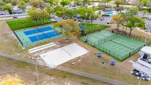 11207 VILLAGE BROOK DRIVE, Riverview, FL 33579