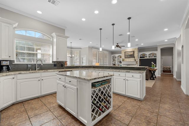 109 Whistling Wind Trail, Waco, TX 76657