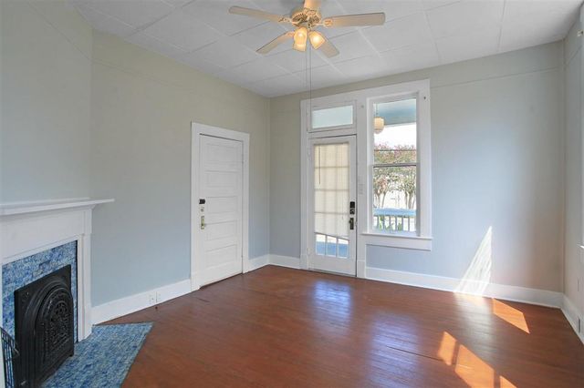 1114 Hodges Street, Lake Charles, LA 70601