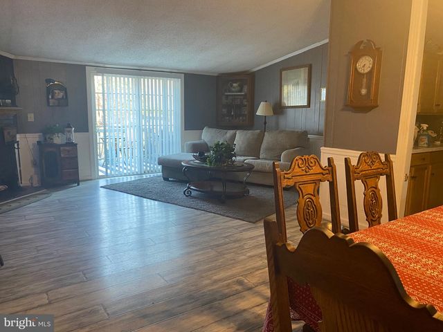 1908 VIRGINIA AVE, Lititz, PA 17543