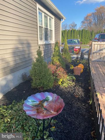 1908 VIRGINIA AVE, Lititz, PA 17543