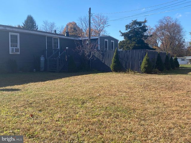 1908 VIRGINIA AVE, Lititz, PA 17543