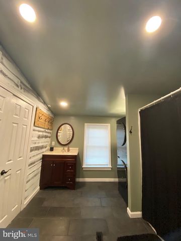 1908 VIRGINIA AVE, Lititz, PA 17543