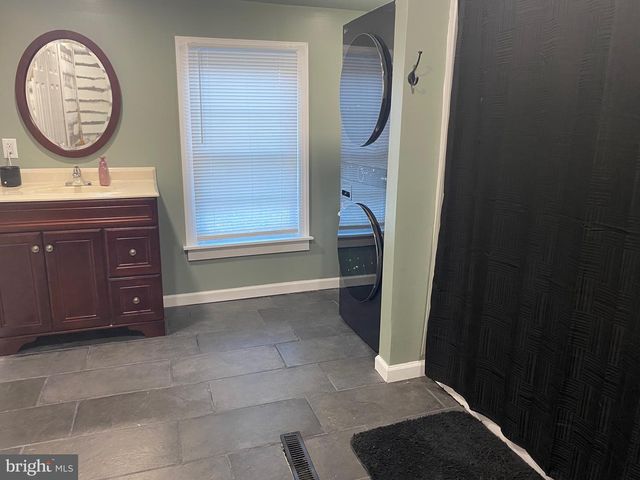 1908 VIRGINIA AVE, Lititz, PA 17543