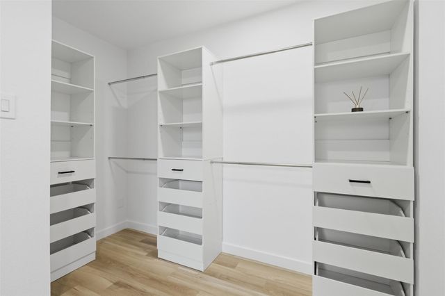 11302 Eubank DR, Austin, TX 78758