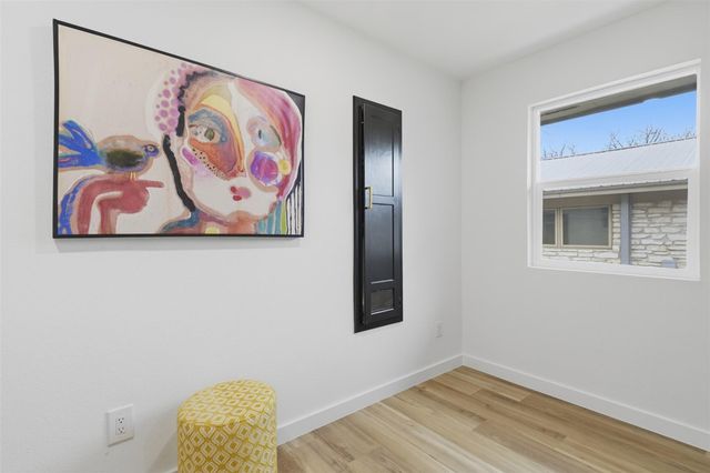 11302 Eubank DR, Austin, TX 78758