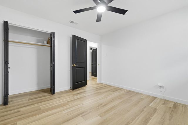 11302 Eubank DR, Austin, TX 78758