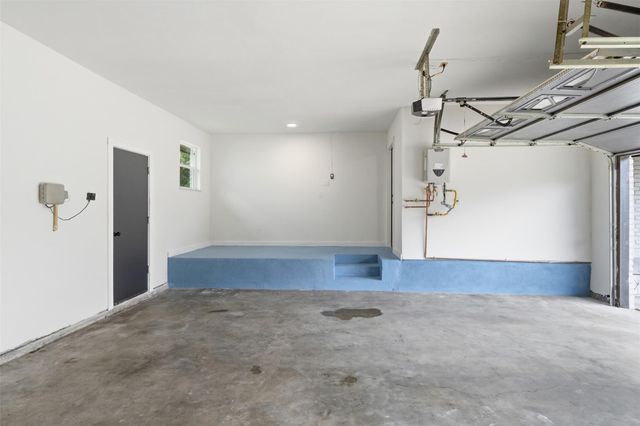 11302 Eubank DR, Austin, TX 78758