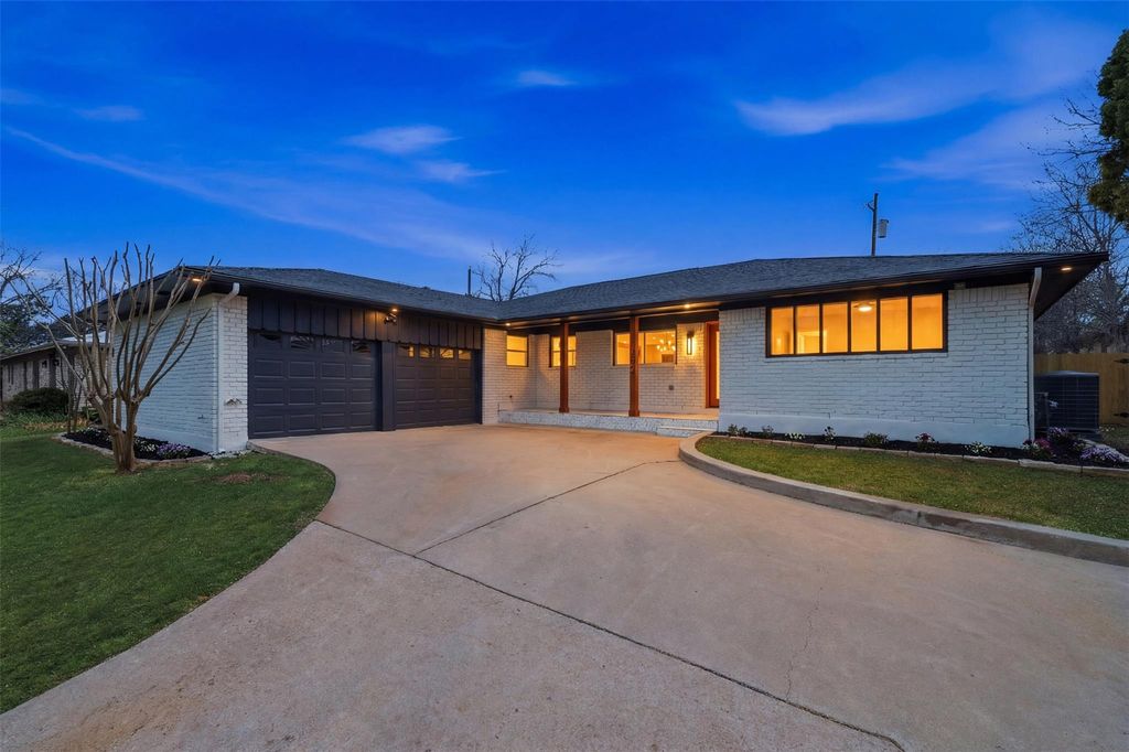 11302 Eubank DR, Austin, TX 78758