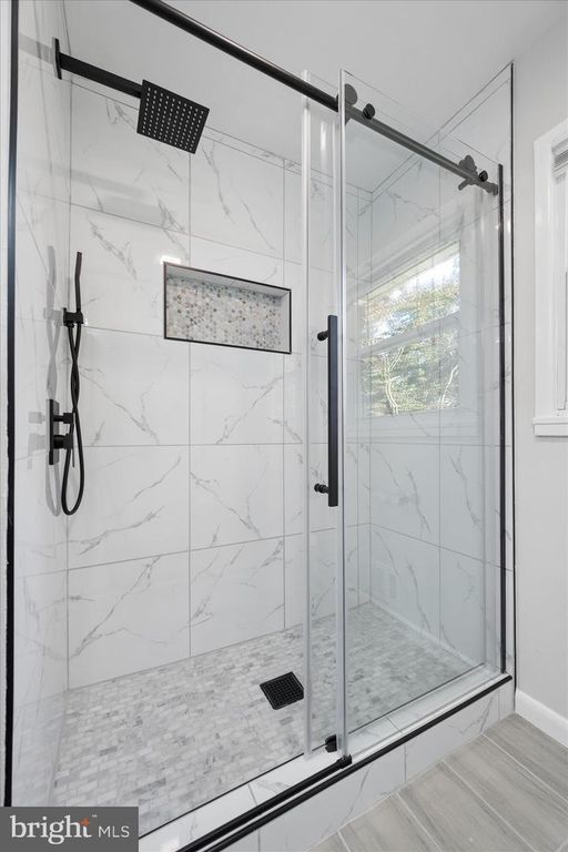 Image 24 of property listing at 115 WOODLAND RD, Gaithersburg, MD 20877