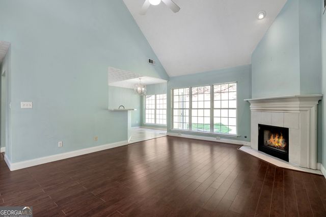 4238 Riviere Point, Gainesville, GA 30507