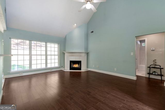 4238 Riviere Point, Gainesville, GA 30507