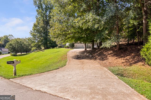 4238 Riviere Point, Gainesville, GA 30507
