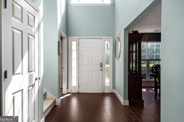 4238 Riviere Point, Gainesville, GA 30507