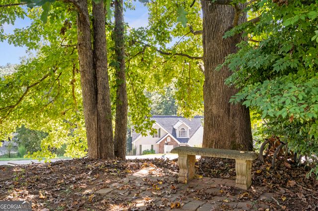 4238 Riviere Point, Gainesville, GA 30507