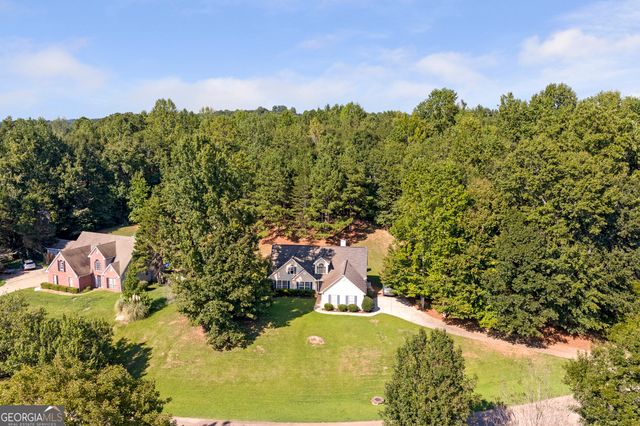 4238 Riviere Point, Gainesville, GA 30507