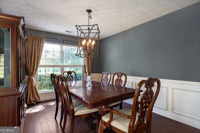 4238 Riviere Point, Gainesville, GA 30507