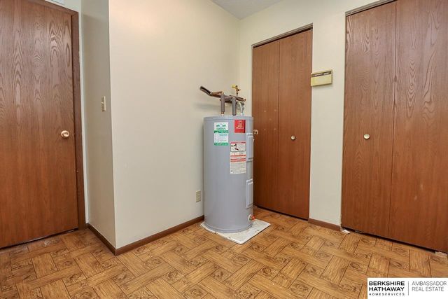 604 G Street, Eagle, NE 68347