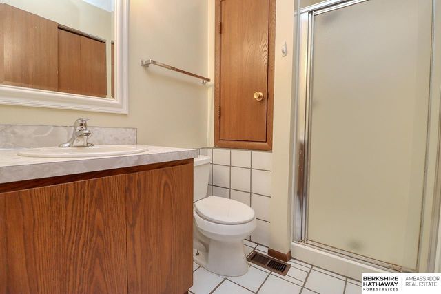 604 G Street, Eagle, NE 68347