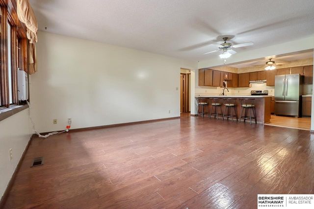 604 G Street, Eagle, NE 68347