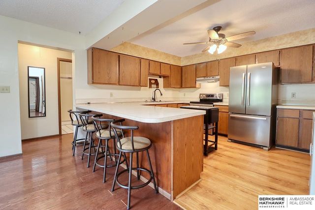 604 G Street, Eagle, NE 68347