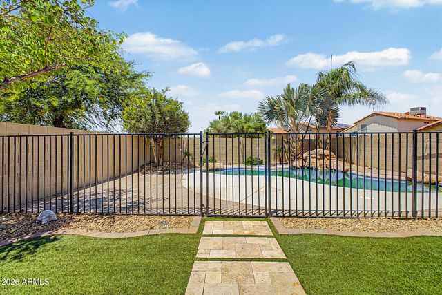 17412 N 13TH Street, Phoenix, AZ 85022