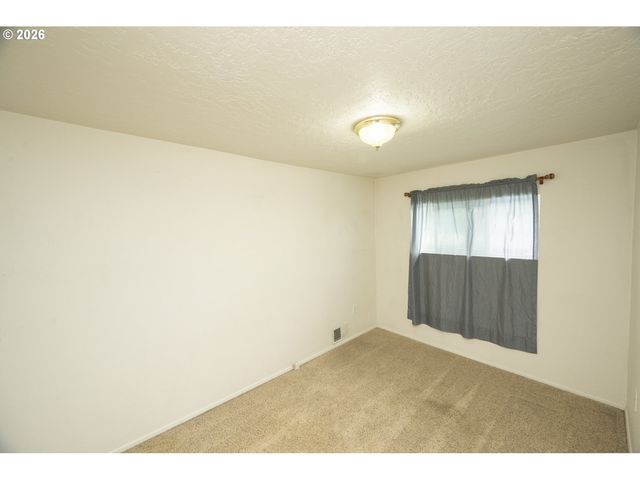 6617 Se 85TH Ave, Portland, OR 97266
