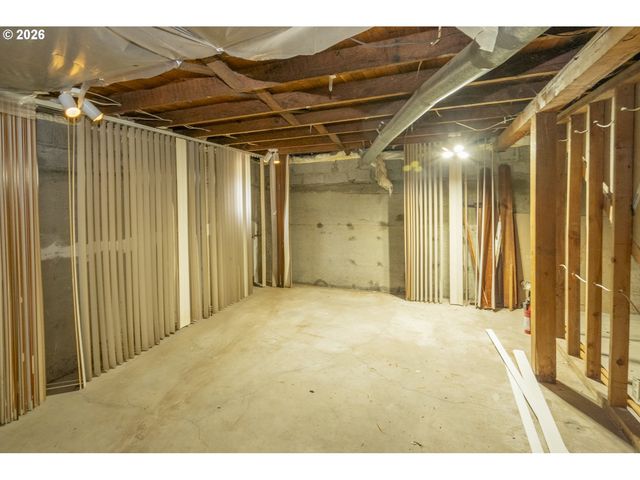 6617 Se 85TH Ave, Portland, OR 97266