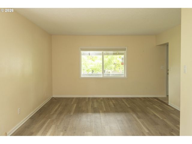 6617 Se 85TH Ave, Portland, OR 97266