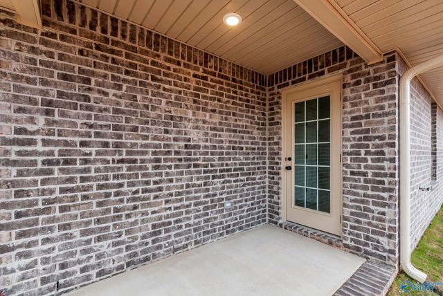 15326 Lapwing Cove, Athens, AL 35611