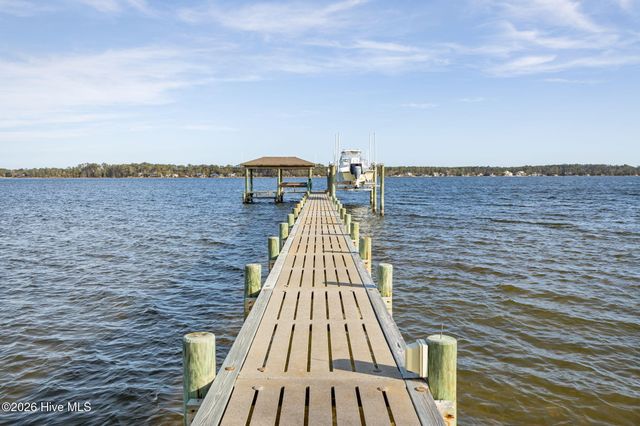 135 Waterway Drive, Havelock, NC 28532