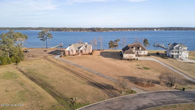 135 Waterway Drive, Havelock, NC 28532