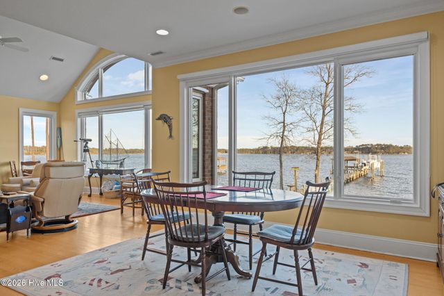 135 Waterway Drive, Havelock, NC 28532