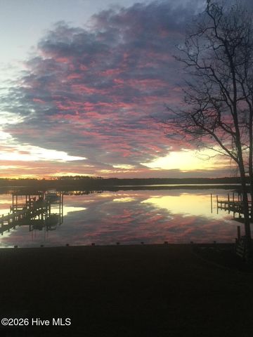 135 Waterway Drive, Havelock, NC 28532