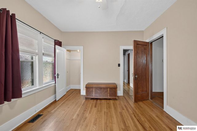 3024 Lincoln Boulevard, Omaha, NE 68131