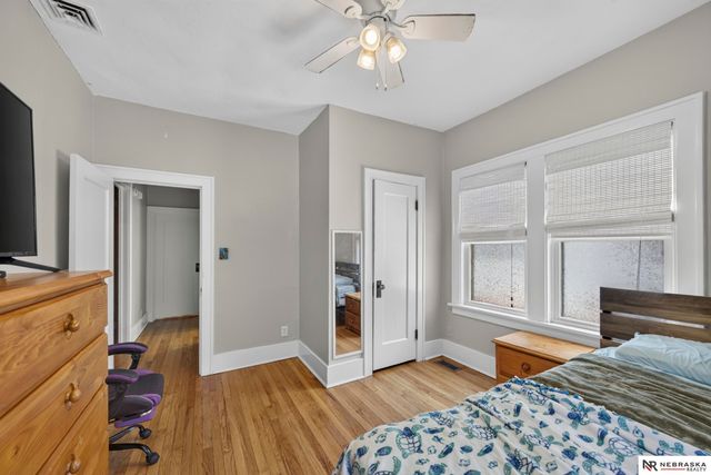 3024 Lincoln Boulevard, Omaha, NE 68131