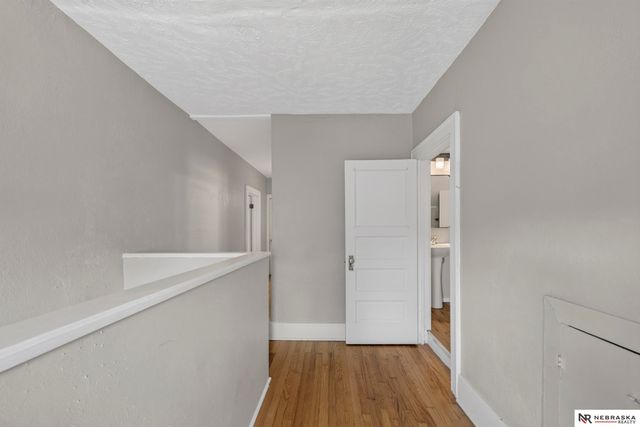 3024 Lincoln Boulevard, Omaha, NE 68131