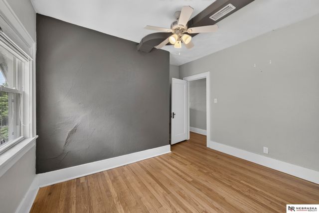 3024 Lincoln Boulevard, Omaha, NE 68131