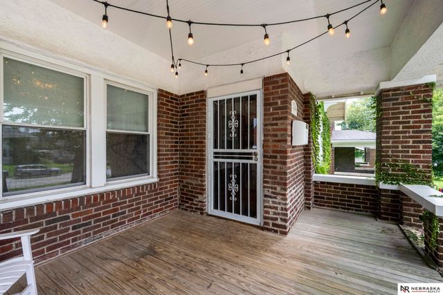 3024 Lincoln Boulevard, Omaha, NE 68131