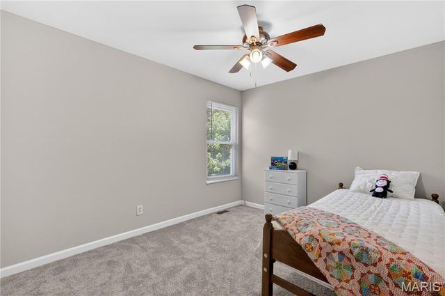 110 Aspencade Circle, St Peters, MO 63376